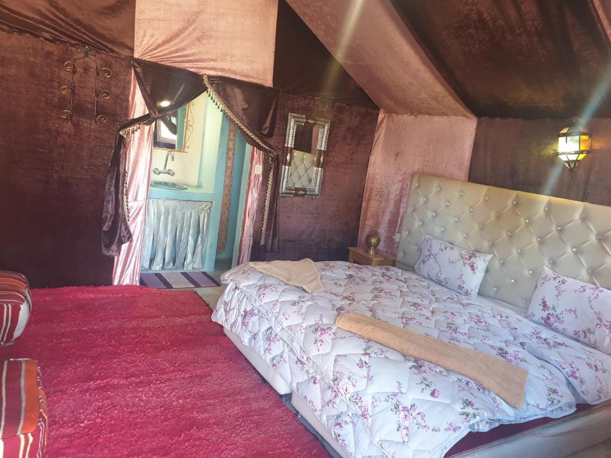 Auberge Sahara Garden Lac Yasmins Esterno foto