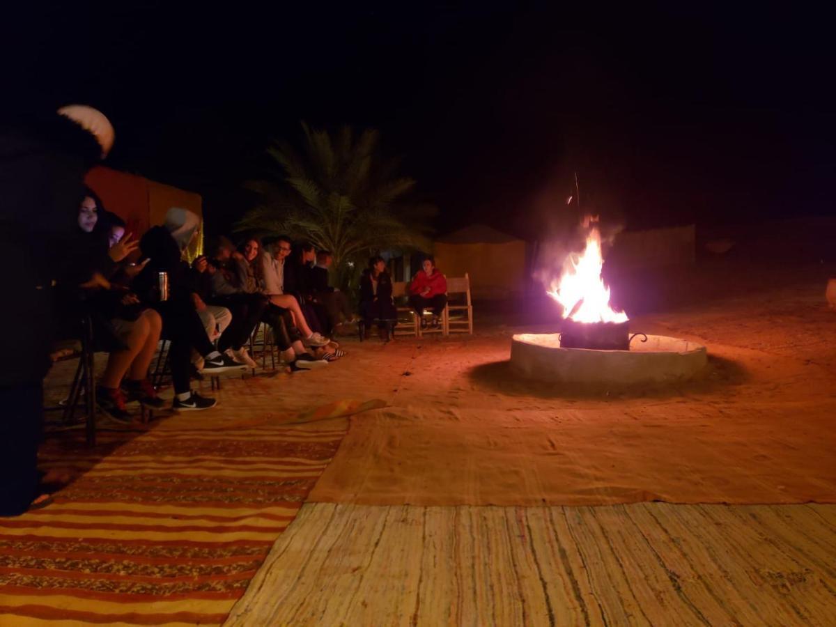 Auberge Sahara Garden Lac Yasmins Esterno foto