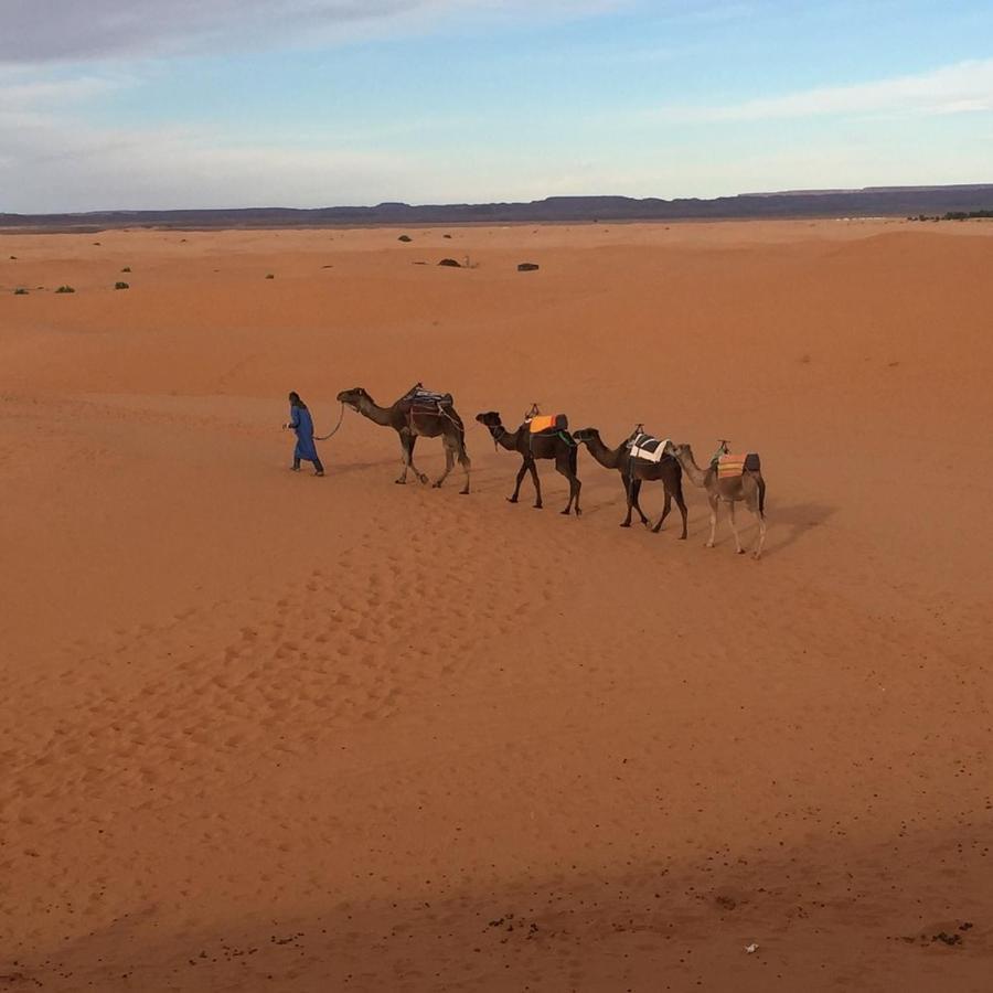 Auberge Sahara Garden Lac Yasmins Esterno foto