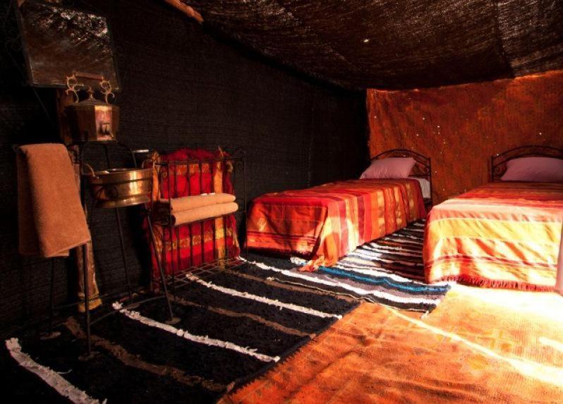 Auberge Sahara Garden Lac Yasmins Esterno foto
