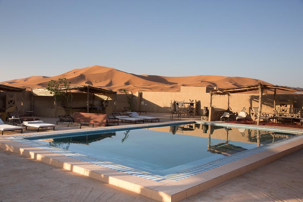 Auberge Sahara Garden Lac Yasmins Esterno foto