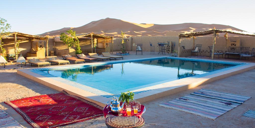 Auberge Sahara Garden Lac Yasmins Esterno foto