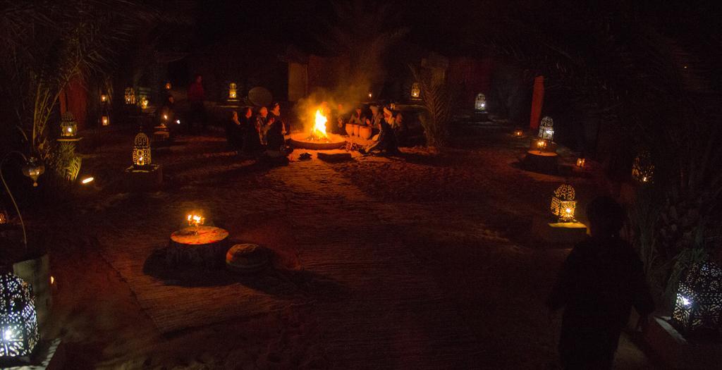 Auberge Sahara Garden Lac Yasmins Esterno foto